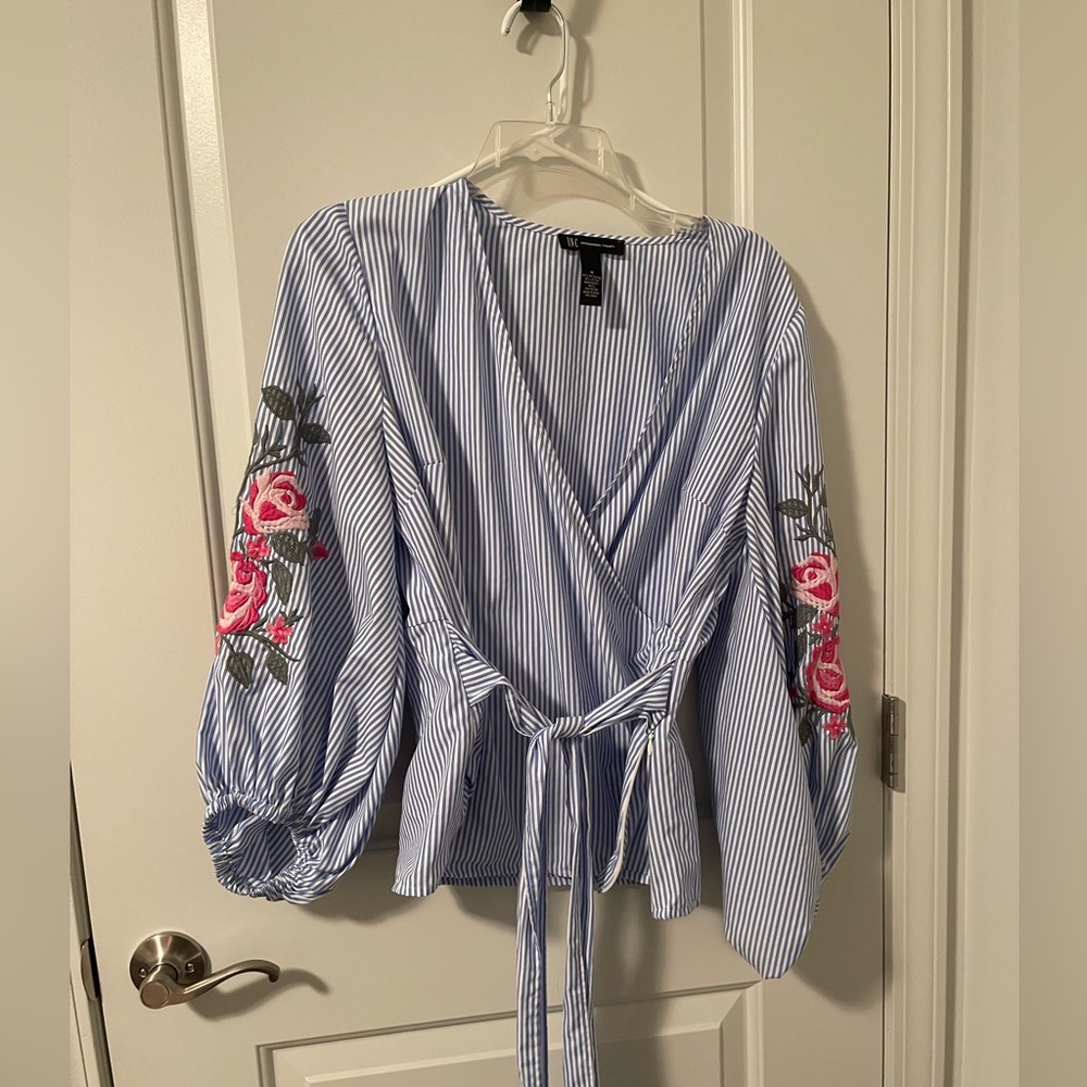 International concepts long sleeve blouse